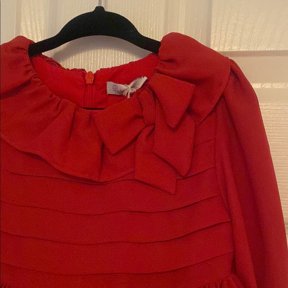 Vibrant Red Formal Dress with Crew Neck and Long Sleeves